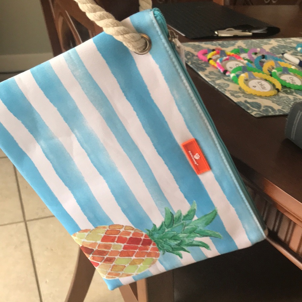Pineapple bag!